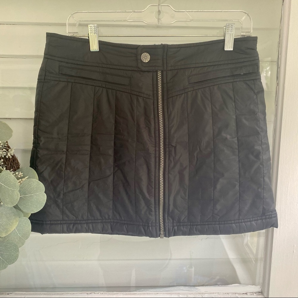 Athleta Dark Grey Puffy Skirt